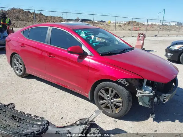 5NPD84LFXJH342917 2018 HYUNDAI ELANTRA - Image 1