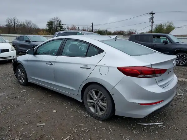5NPD84LFXJH343968 2018 HYUNDAI ELANTRA - Image 2