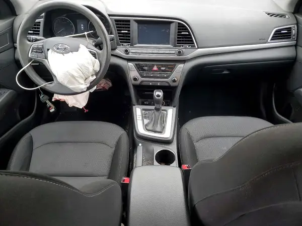 5NPD84LFXJH343968 2018 HYUNDAI ELANTRA - Image 8