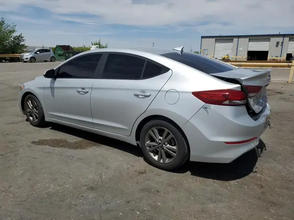 5NPD84LFXJH348202 2018 HYUNDAI ELANTRA - Image 2