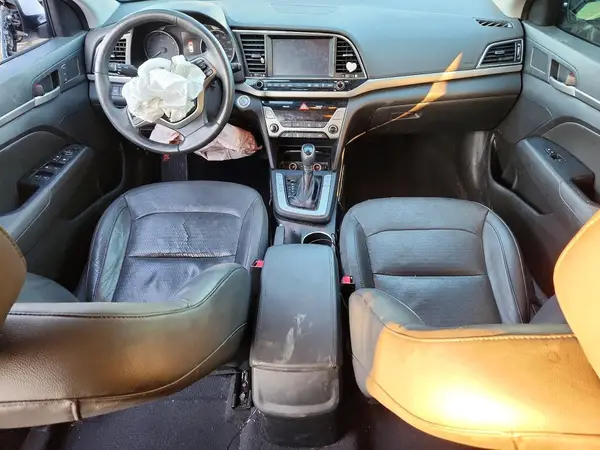 5NPD84LFXJH352489 2018 HYUNDAI ELANTRA - Image 8