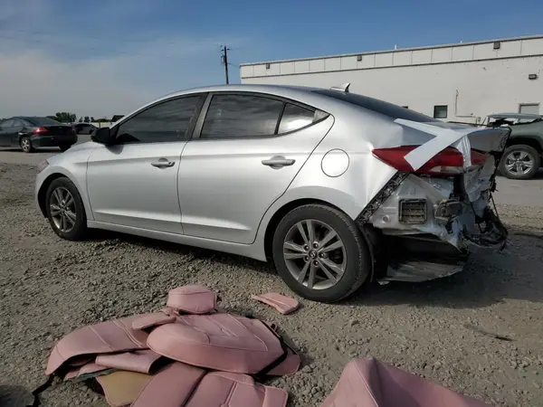 5NPD84LFXJH352492 2018 HYUNDAI ELANTRA - Image 2