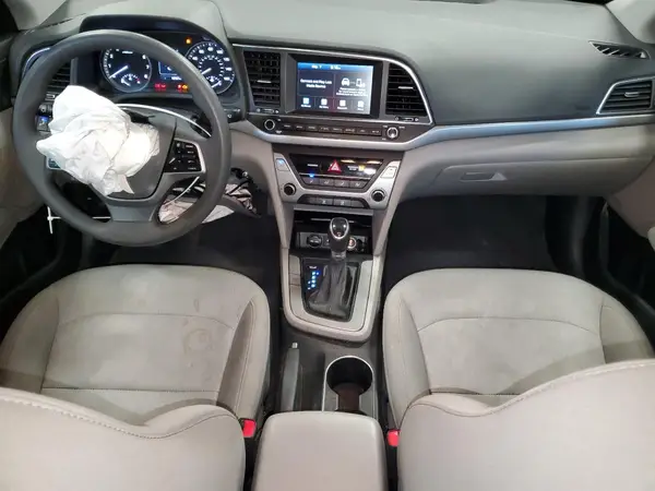 5NPD84LFXJH353951 2018 HYUNDAI ELANTRA - Image 8