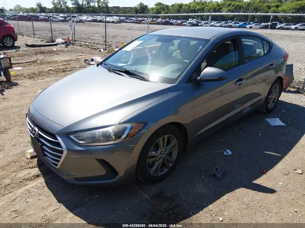5NPD84LFXJH354016 2018 HYUNDAI ELANTRA - Image 2