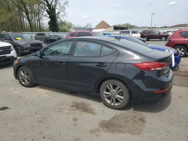 5NPD84LFXJH357529 2018 HYUNDAI ELANTRA - Image 2