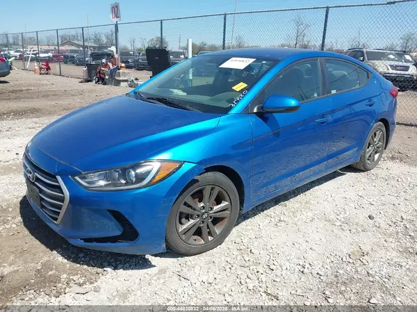5NPD84LFXJH357983 2018 HYUNDAI ELANTRA - Image 2
