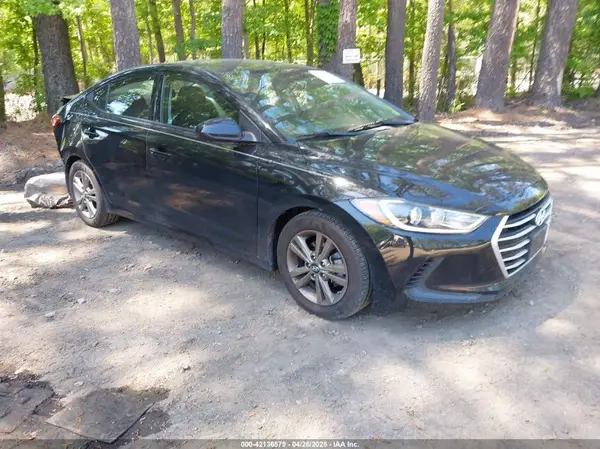 5NPD84LFXJH358504 2018 HYUNDAI ELANTRA - Image 1