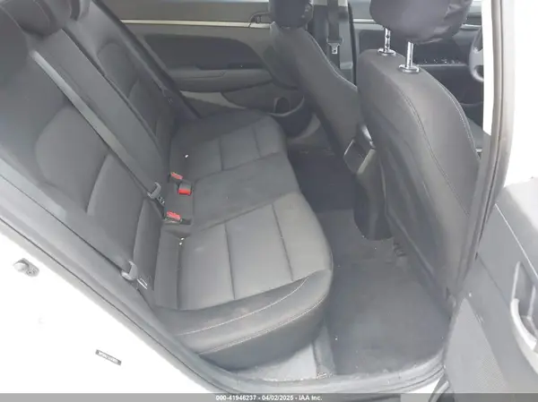 5NPD84LFXJH358955 2018 HYUNDAI ELANTRA - Image 8