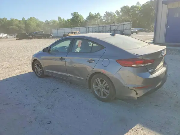 5NPD84LFXJH359832 2018 HYUNDAI ELANTRA - Image 2