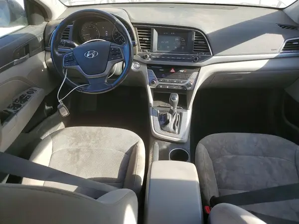 5NPD84LFXJH359832 2018 HYUNDAI ELANTRA - Image 8