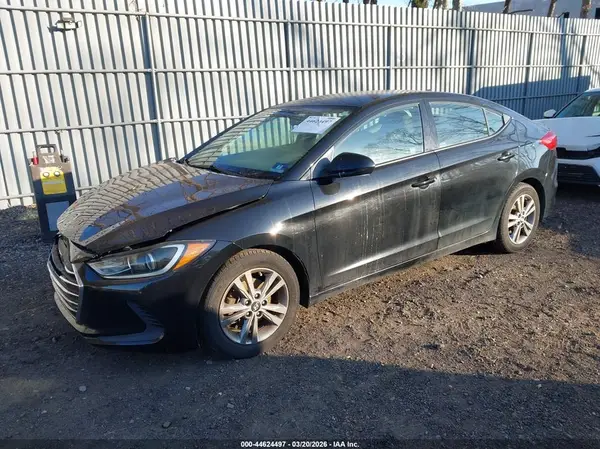 5NPD84LFXJH361662 2018 HYUNDAI ELANTRA - Image 2