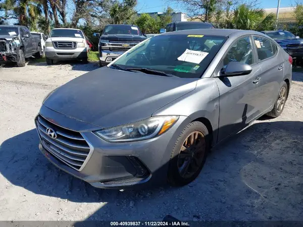 5NPD84LFXJH361838 2018 HYUNDAI ELANTRA - Image 2
