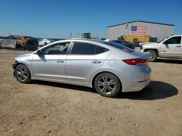 5NPD84LFXJH363394 2018 HYUNDAI ELANTRA - Image 2