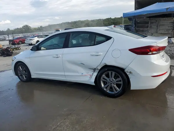 5NPD84LFXJH363671 2018 HYUNDAI ELANTRA - Image 2