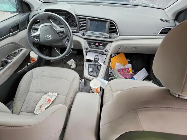 5NPD84LFXJH364691 2018 HYUNDAI ELANTRA - Image 8