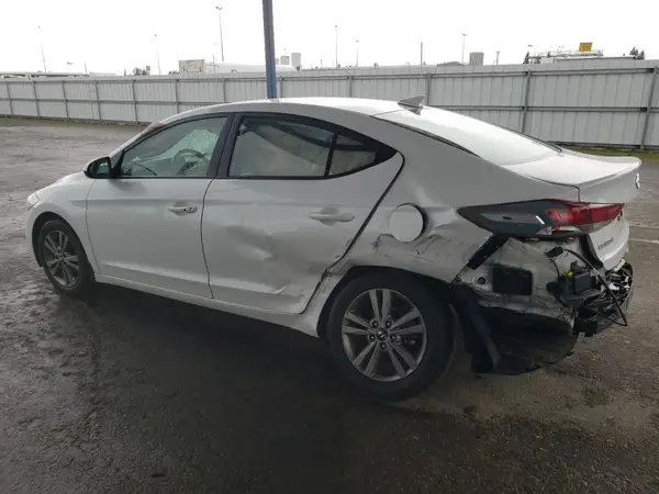 5NPD84LFXJH364867 2018 HYUNDAI ELANTRA - Image 2