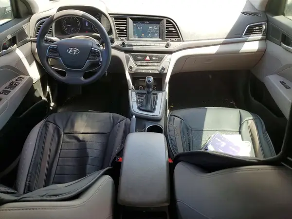 5NPD84LFXJH368241 2018 HYUNDAI ELANTRA - Image 8