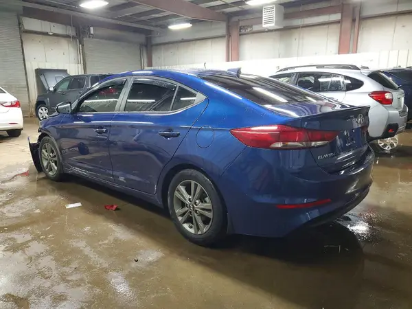 5NPD84LFXJH369163 2018 HYUNDAI ELANTRA - Image 2