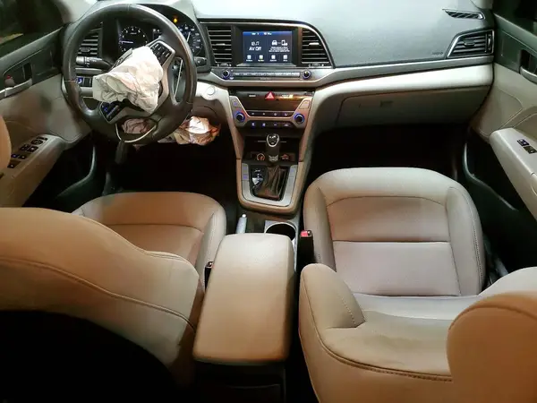 5NPD84LFXJH369163 2018 HYUNDAI ELANTRA - Image 8