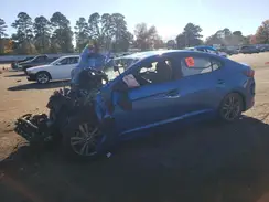 5NPD84LFXJH369681 2018 HYUNDAI ELANTRA
