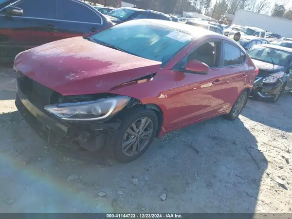 5NPD84LFXJH371320 2018 HYUNDAI ELANTRA - Image 2