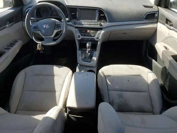 5NPD84LFXJH372810 2018 HYUNDAI ELANTRA - Image 8