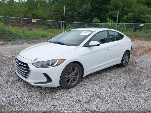 5NPD84LFXJH374380 2018 HYUNDAI ELANTRA - Image 2