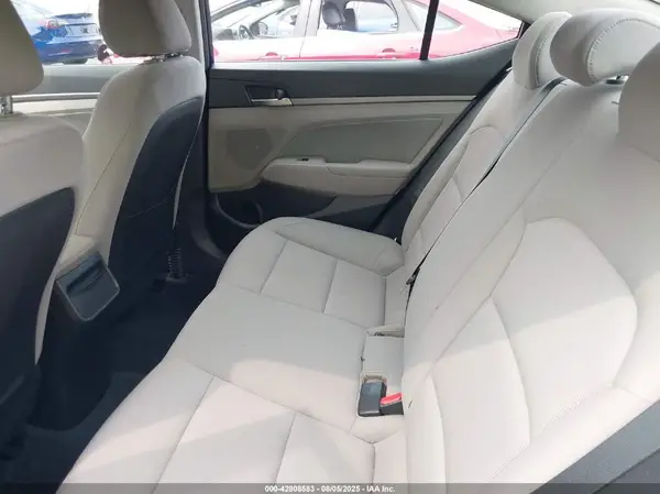 5NPD84LFXJH374511 2018 HYUNDAI ELANTRA - Image 8