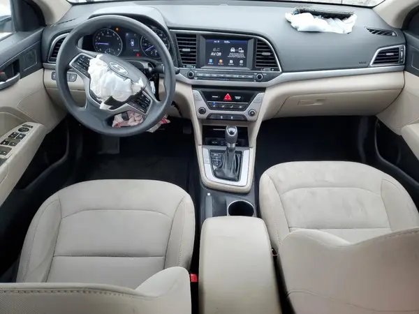 5NPD84LFXJH375643 2018 HYUNDAI ELANTRA - Image 8