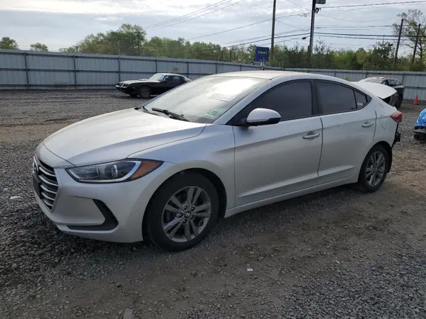 5NPD84LFXJH375691 2018 HYUNDAI ELANTRA - Image 1