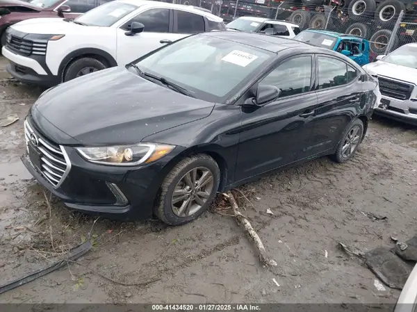 5NPD84LFXJH376162 2018 HYUNDAI ELANTRA - Image 2