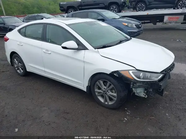5NPD84LFXJH379997 2018 HYUNDAI ELANTRA - Image 1