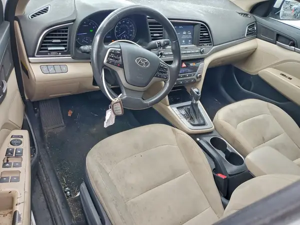 5NPD84LFXJH381331 2018 HYUNDAI ELANTRA - Image 8