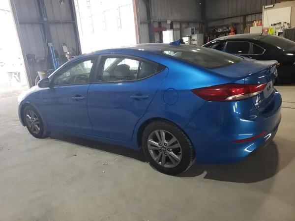 5NPD84LFXJH381510 2018 HYUNDAI ELANTRA - Image 2