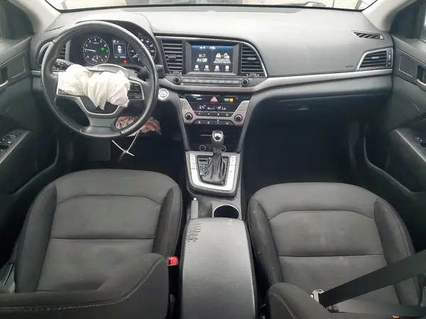 5NPD84LFXJH381829 2018 HYUNDAI ELANTRA - Image 8