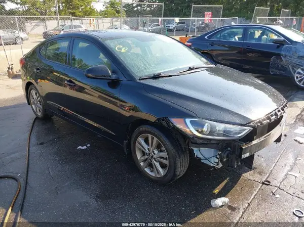 5NPD84LFXJH382687 2018 HYUNDAI ELANTRA - Image 1