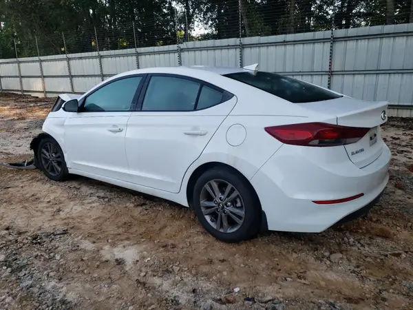 5NPD84LFXJH383287 2018 HYUNDAI ELANTRA - Image 2