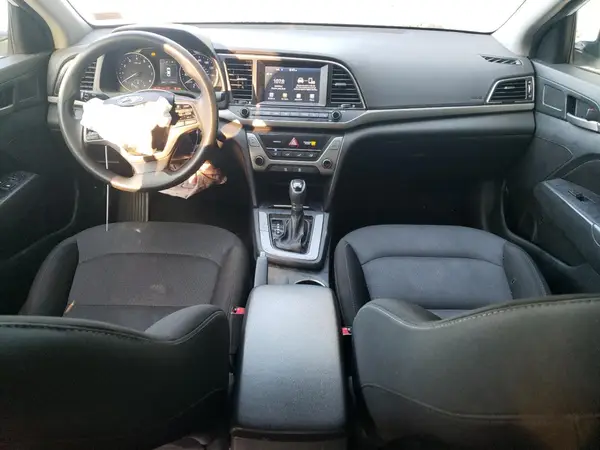 5NPD84LFXJH383287 2018 HYUNDAI ELANTRA - Image 8
