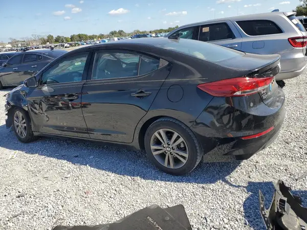 5NPD84LFXJH384908 2018 HYUNDAI ELANTRA - Image 2