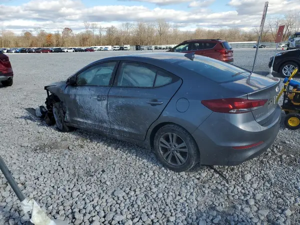 5NPD84LFXJH388103 2018 HYUNDAI ELANTRA - Image 2