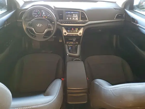 5NPD84LFXJH390403 2018 HYUNDAI ELANTRA - Image 8