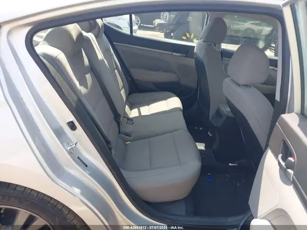 5NPD84LFXJH391549 2018 HYUNDAI ELANTRA - Image 8