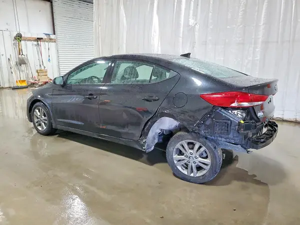 5NPD84LFXJH392295 2018 HYUNDAI ELANTRA - Image 2