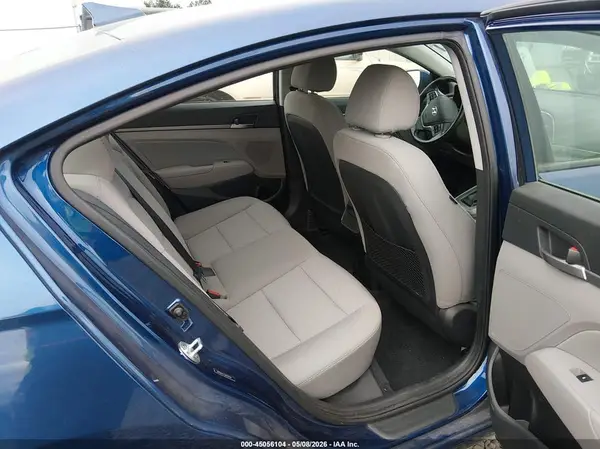 5NPD84LFXJH393141 2018 HYUNDAI ELANTRA - Image 8