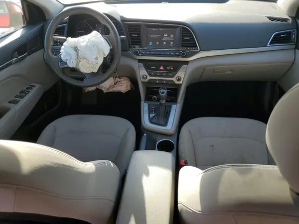 5NPD84LFXJH393852 2018 HYUNDAI ELANTRA - Image 8