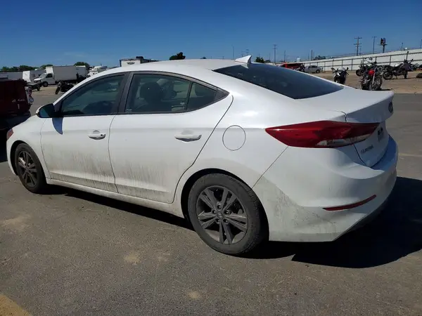 5NPD84LFXJH397707 2018 HYUNDAI ELANTRA - Image 2