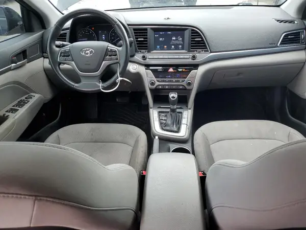 5NPD84LFXJH399070 2018 HYUNDAI ELANTRA - Image 8
