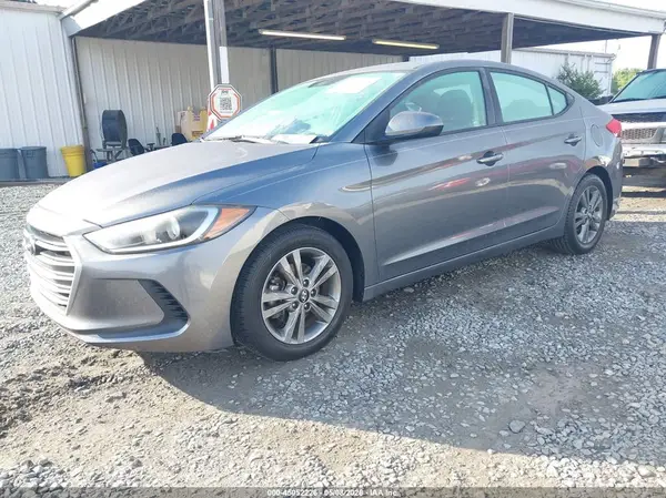 5NPD84LFXJH399618 2018 HYUNDAI ELANTRA - Image 2