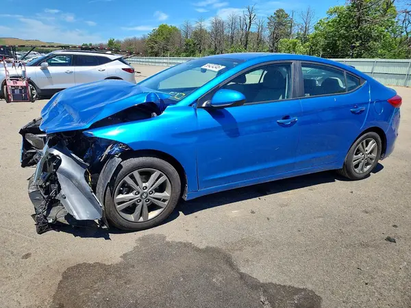 5NPD84LFXJH402906 2018 HYUNDAI ELANTRA - Image 1