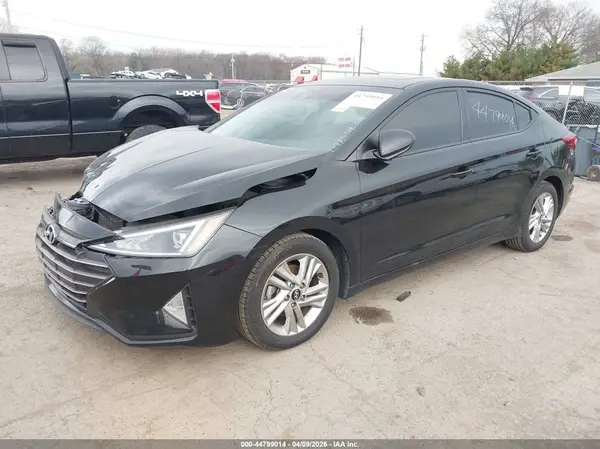 5NPD84LFXKH404429 2019 HYUNDAI ELANTRA - Image 2